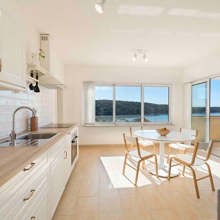 캄포르 Sunset House 아파트 외부 사진